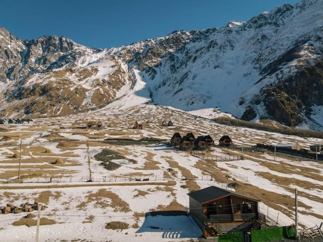Same Cottage Kazbegi Eksteriør billede